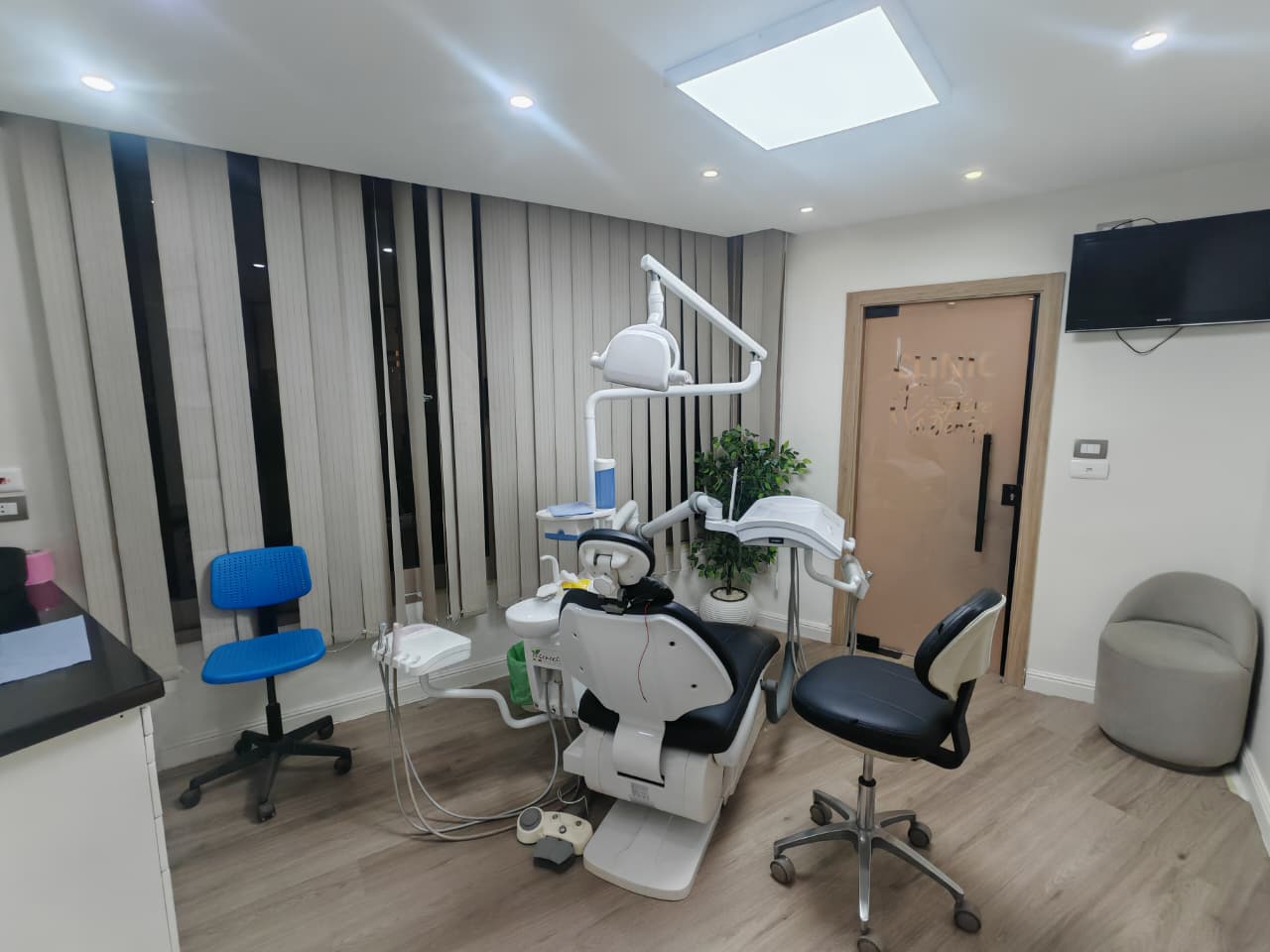 Clinic 2 — Treatment Room